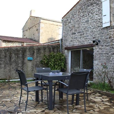 Maison Saint-Pierre-d'Oléron, 3 pièces, 5 personnes - FR-1-246A-65 Exterior foto