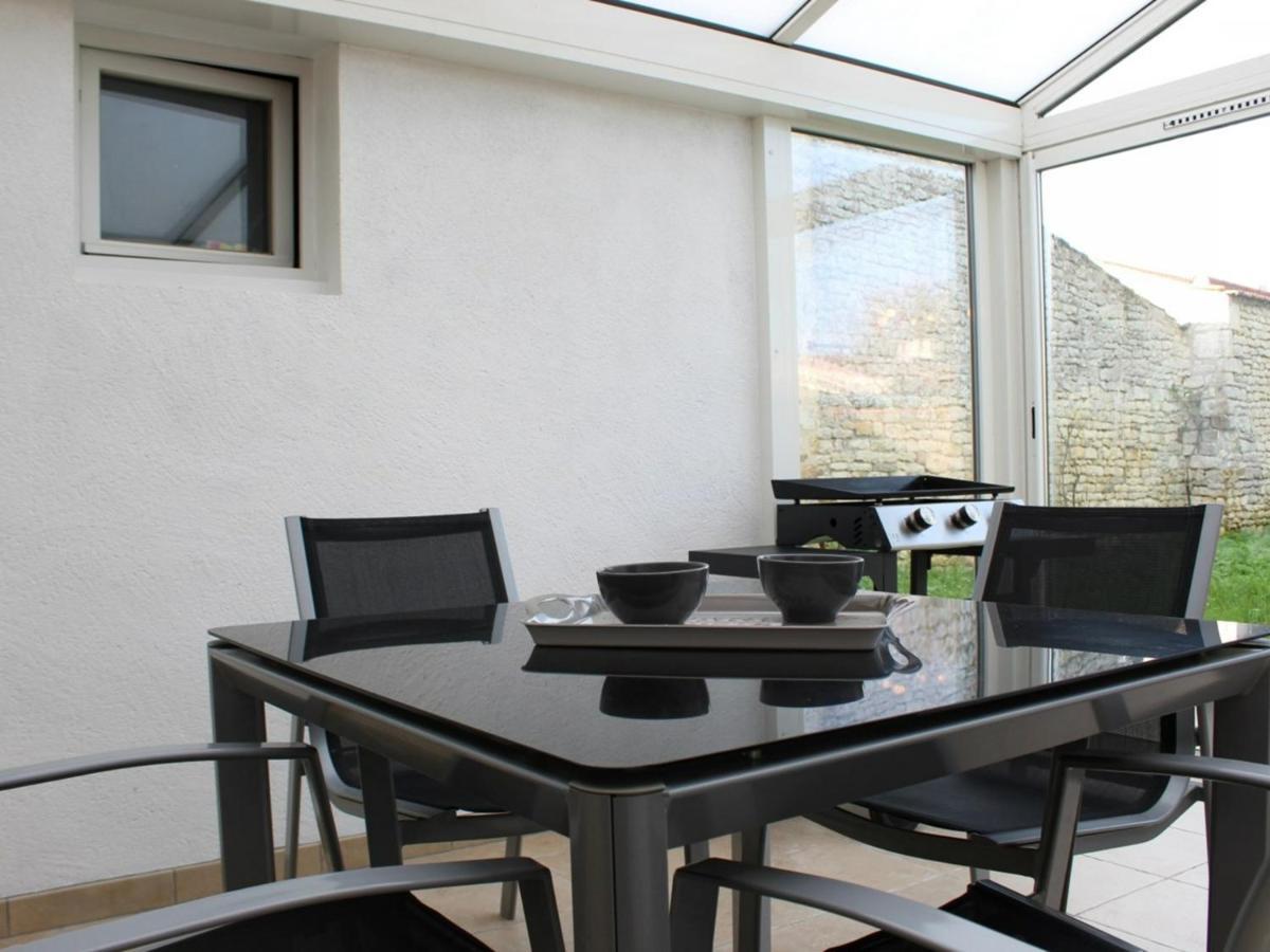 Maison Saint-Pierre-d'Oléron, 3 pièces, 5 personnes - FR-1-246A-65 Exterior foto