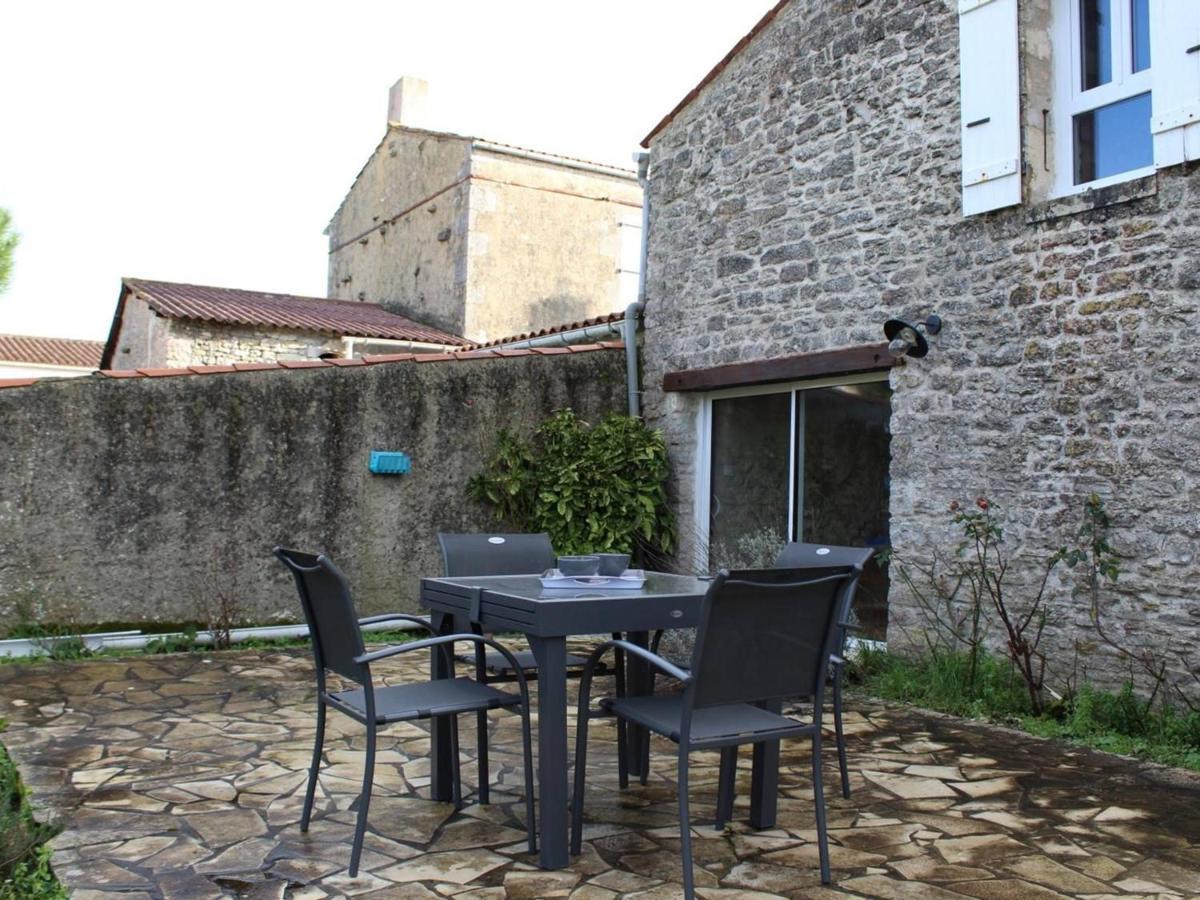 Maison Saint-Pierre-d'Oléron, 3 pièces, 5 personnes - FR-1-246A-65 Exterior foto